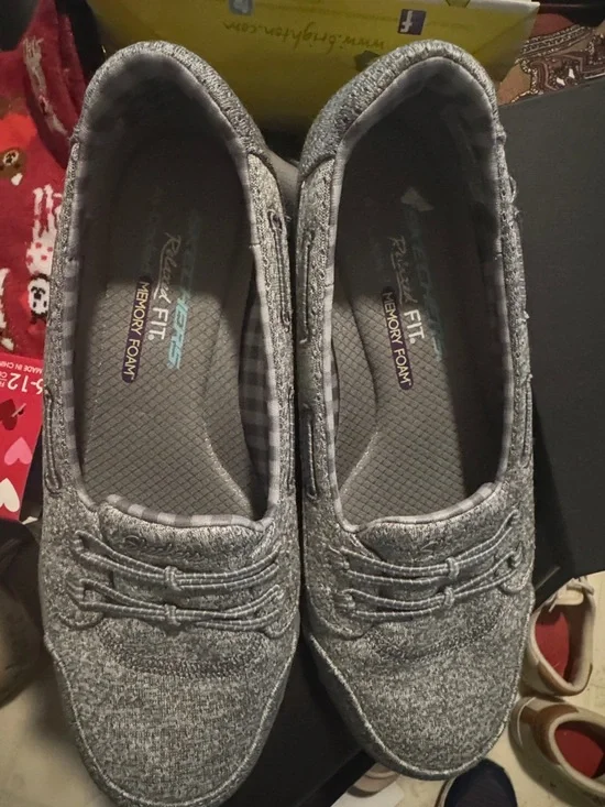 Skechers Women's Gray Knit Slip-On Loafer SZ 6.5 - Picture 2 of 15